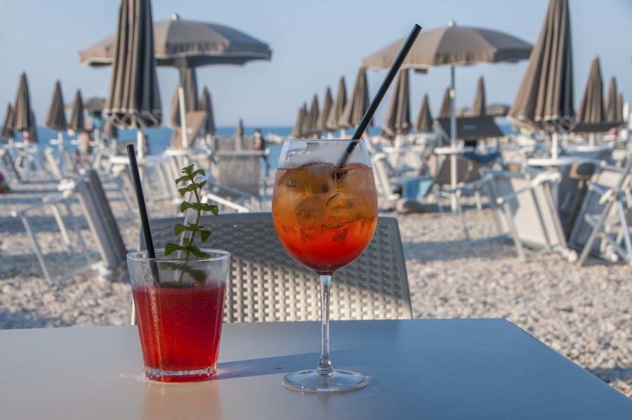 Tutti i sabati l’aperitivo in spiaggia!